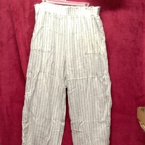 Time and Tru Women's Striped Cargo Pants - White and Black Size L